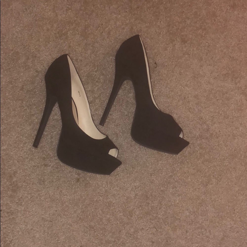 Peep toe heels
